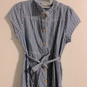 Beautiful dress size xL in kids fits me and I am size small:) in woman’s